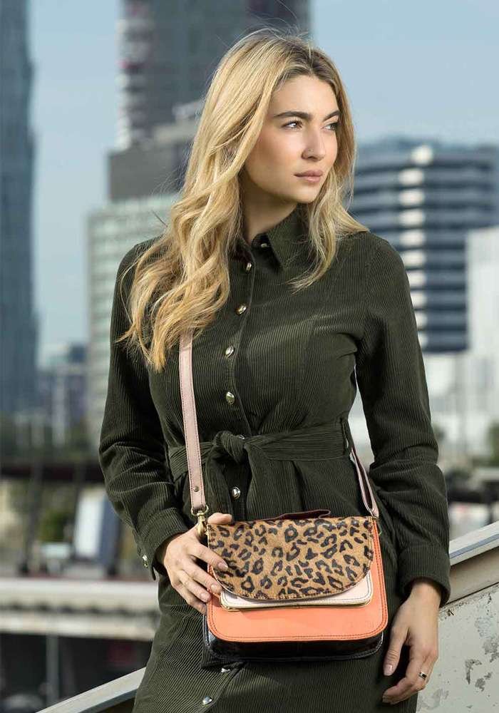 Colecciones 5 bolsos complementos idoia ibaigal modas